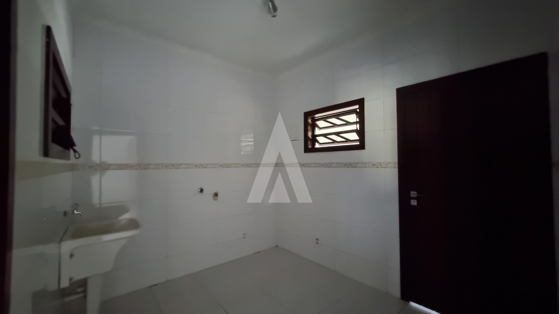 Casa com 3 quartos, quintal e área de festas no Itaum. — foto 6