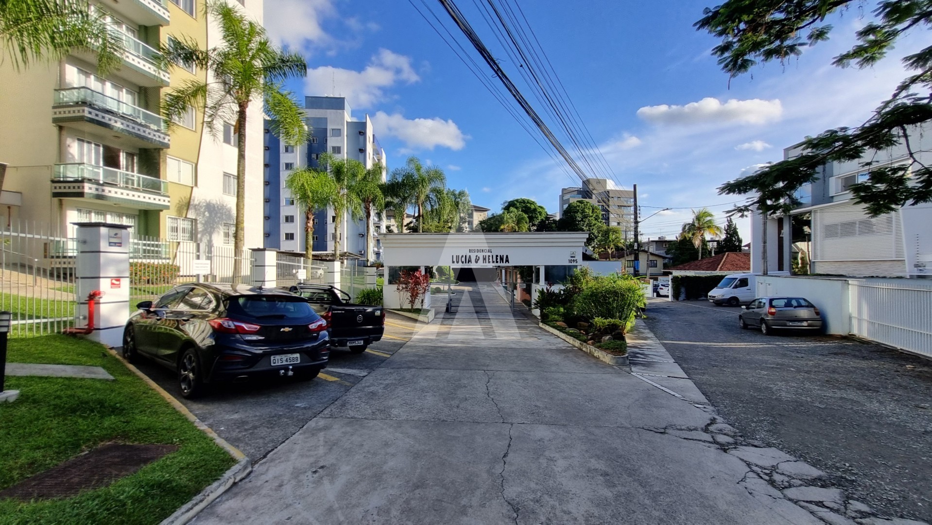 Apartamento com 3 quartos e sacada no Costa e Silva - foto 1