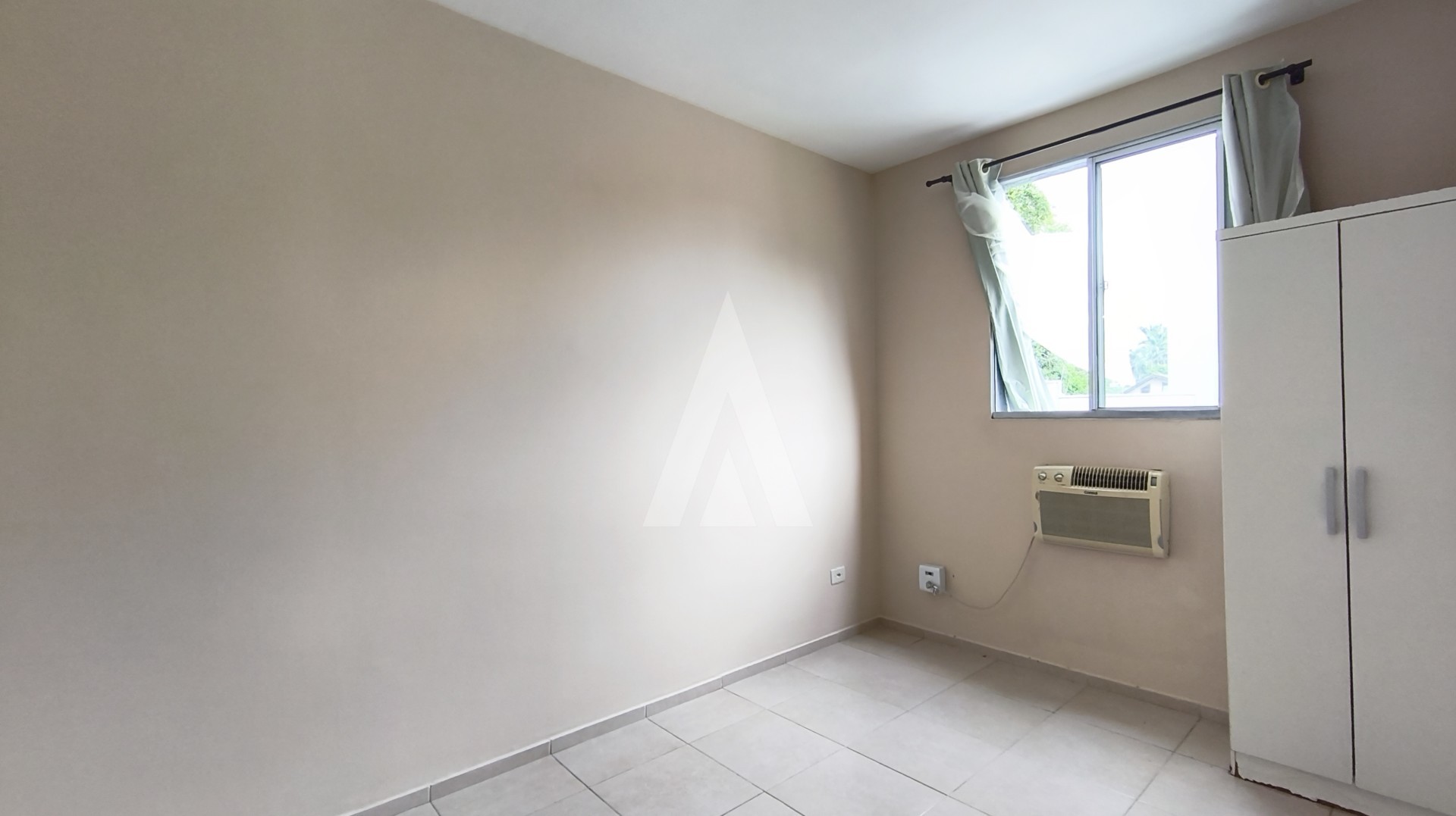 Apartamento residencial com 2 quartos, 1 banheiro social e cozinha com armários, no bairro costa e silva. — foto 7