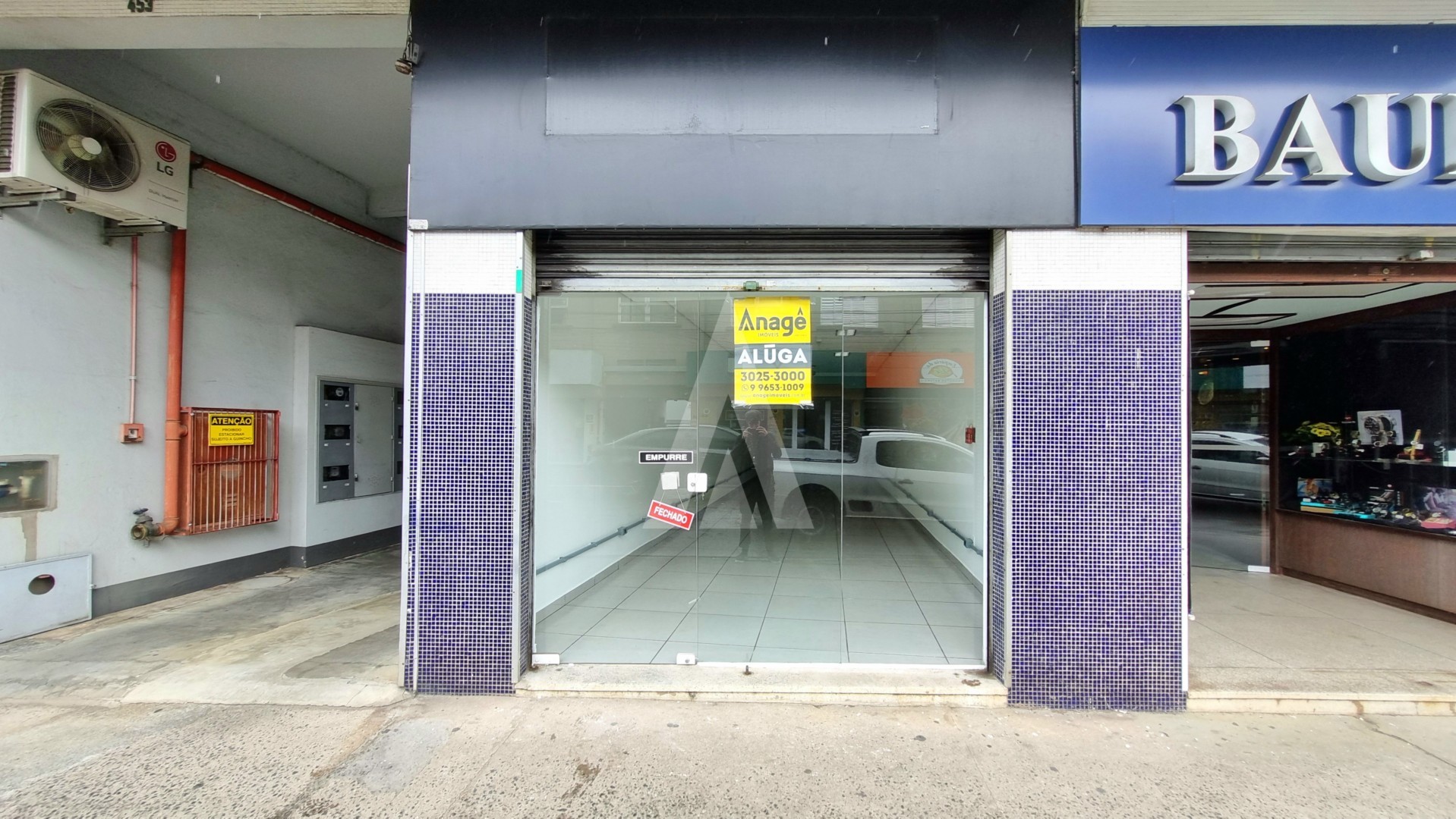 Loja comercial no bairro Centro com 51 m e 1 lavabo. - foto 1