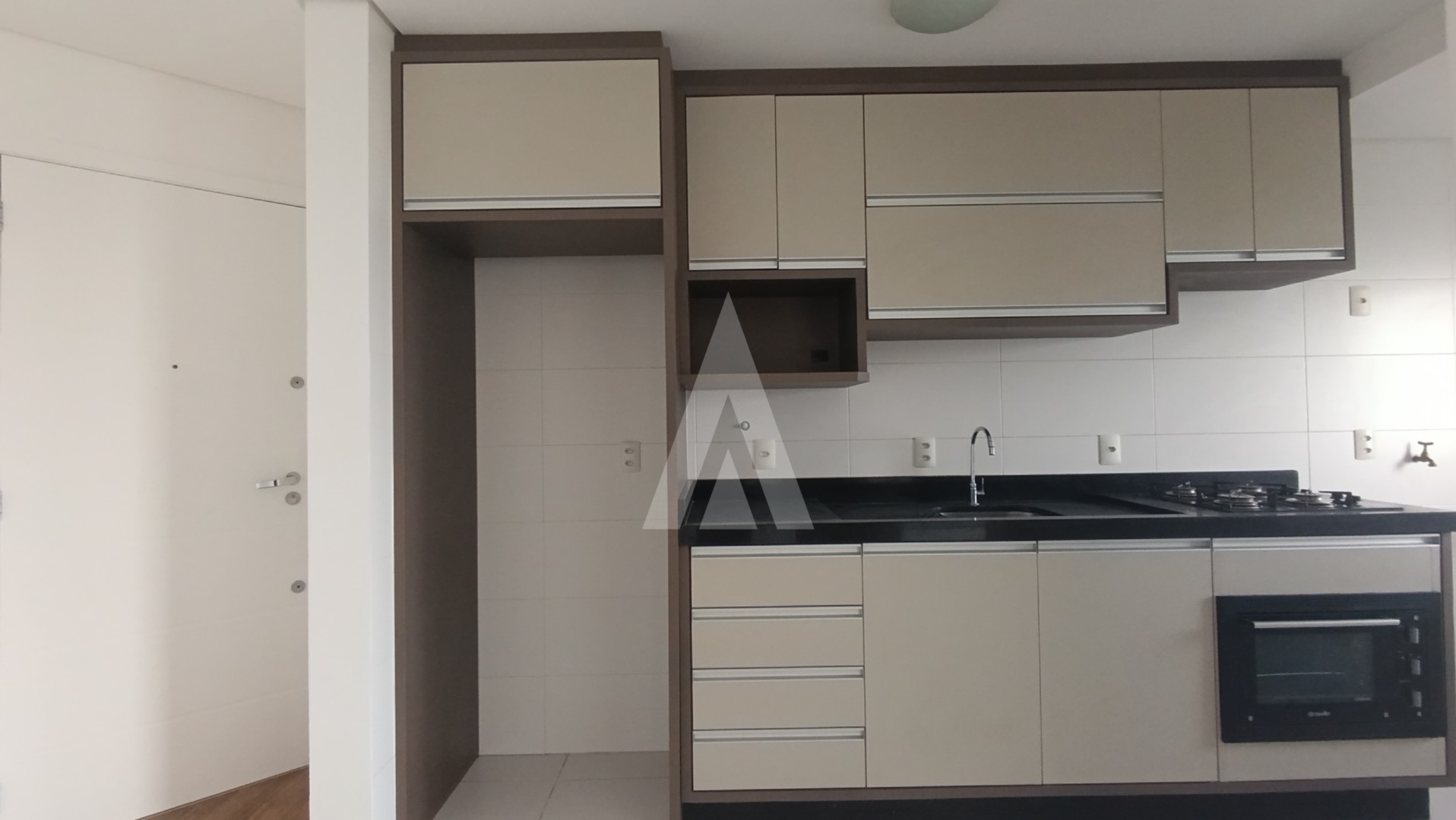 Apartamento com 3 quartos sendo 1 suíte no bairro Bom Retiro. — foto 5