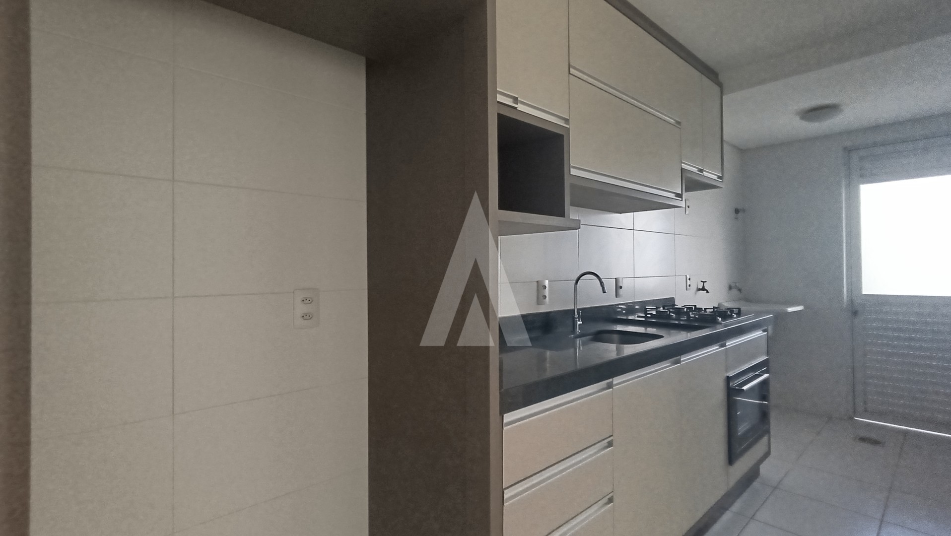 Apartamento com 3 quartos sendo 1 suíte no bairro Bom Retiro. — foto 6