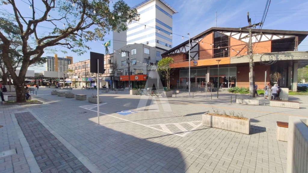 Sala Comercial de 55m de localizada no Centro de Joinville/SC - foto 1