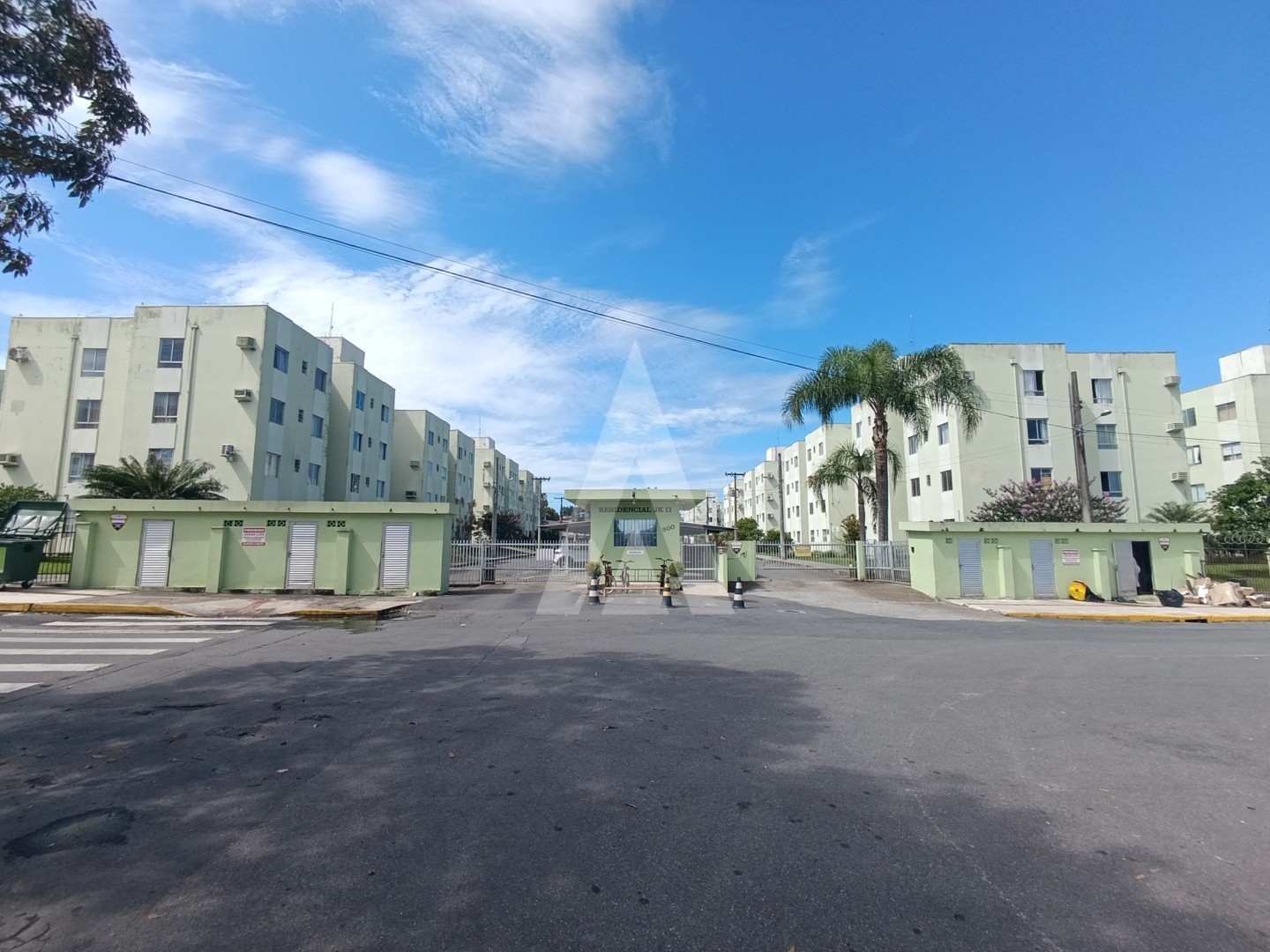 Apartamento com 02 quartos, localizado no bairro Costa e Silva. - foto 1