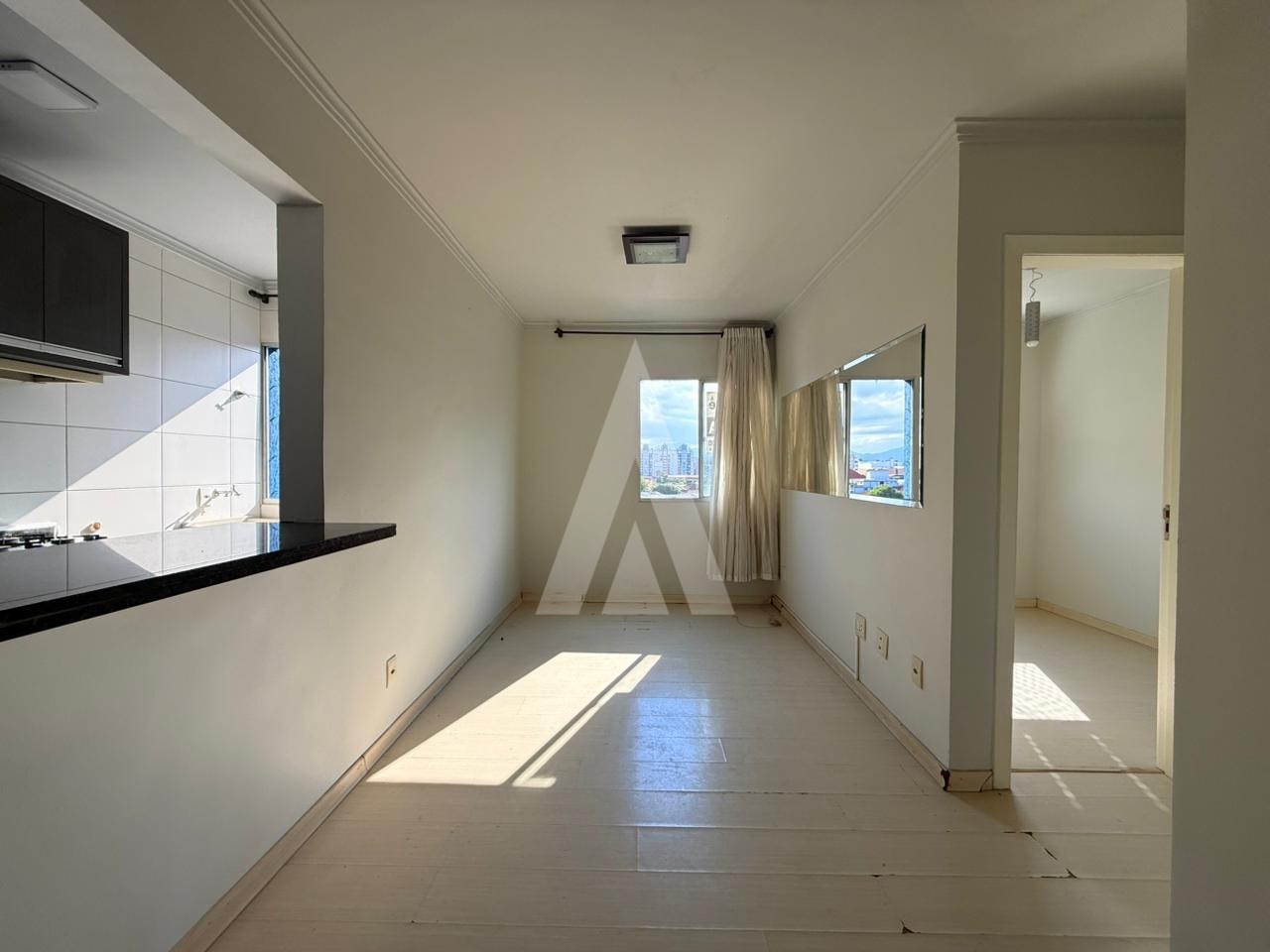 Apartamento cobertura no bairro Bucarein com 3 quartos, sendo 1 suíte. no Bucarein. — foto 4