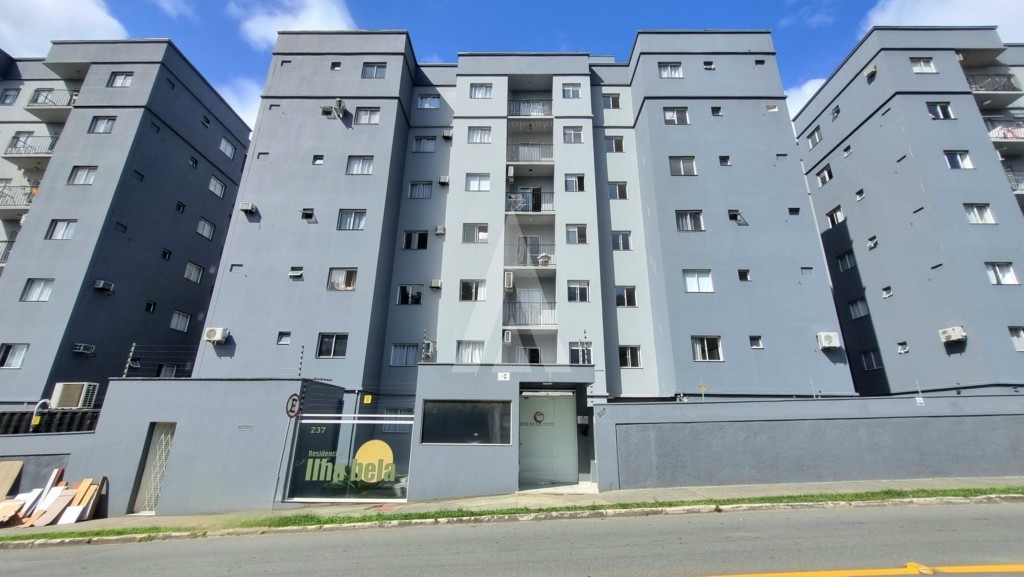 Apartamento com 02 quartos, e cozinha com armários no bairro Petrópolis. - foto 1