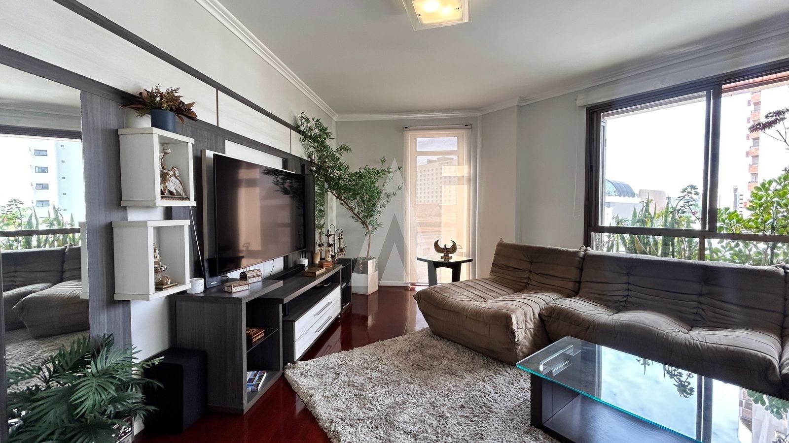 APARTAMENTO SEMI MOBILIADO COM 4 QUARTOS SENDO 2 SUÍTES, CHURRASQUEIRA NO CENTRO DE JOINVILLE. — foto 6