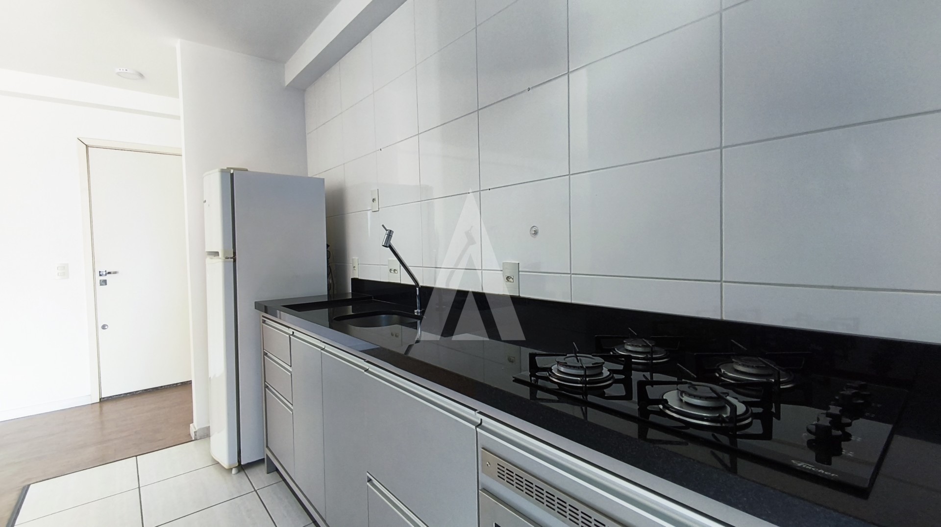 Apartamento com 3 quartos no bairro Atiradores. — foto 7