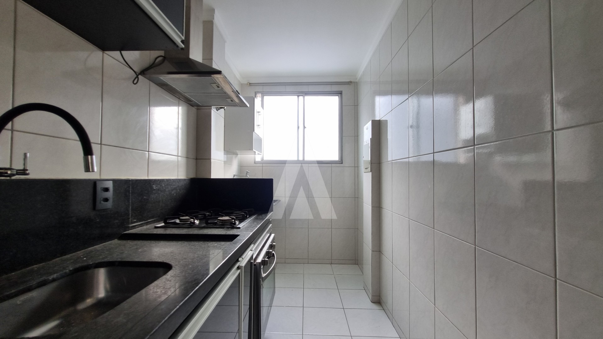 Cobertura duplex no bairro Santo Antônio com 3 quartos, cozinha com armários e com uma vaga de garagem. — foto 7