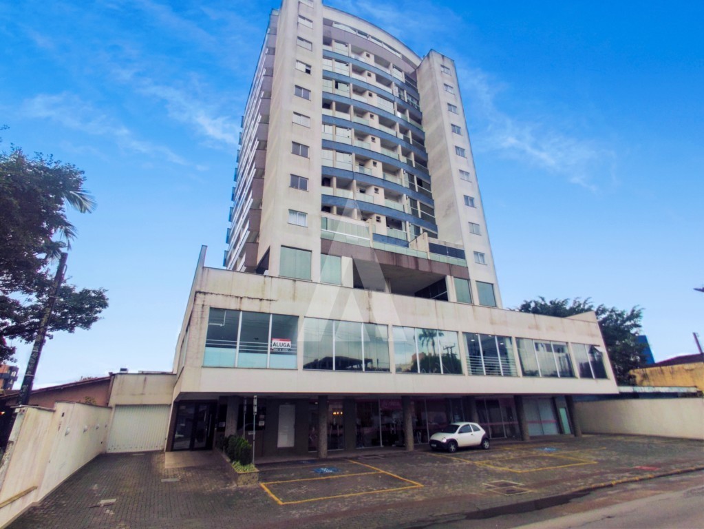 Apartamento estilo estúdio com vaga de garagem, bairro Bucarein. - foto 1