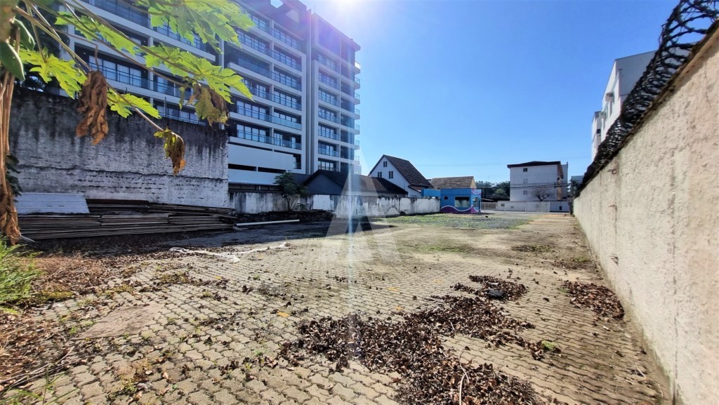 Terreno para alugar por R$ 6000.00, 824.00 m2 - CENTRO - JOINVILLE/SC — foto 6