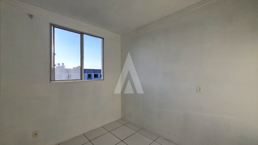 Apartamento no bairro Floresta com 2 quartos, cozinha com armários e 1 vaga de garagem. — foto 7