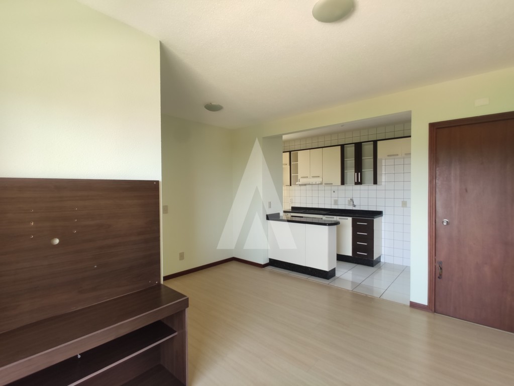 Apartamento com 3 quartos no bairro Floresta. — foto 6