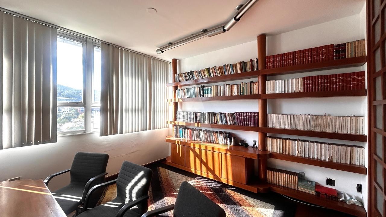 SALA COMERCIAL DIVIDIDA COM 37M 1 LAVABO NO BAIRRO CENTRO. — foto 7