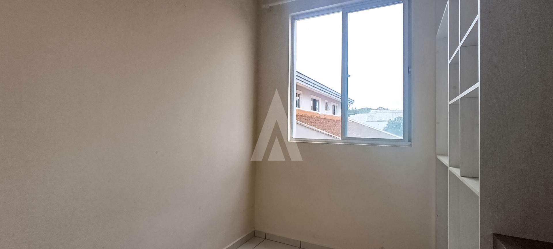 Apartamento com 02 quartos, cozinha com armários e sacada com churrasqueira no Floresta — foto 7