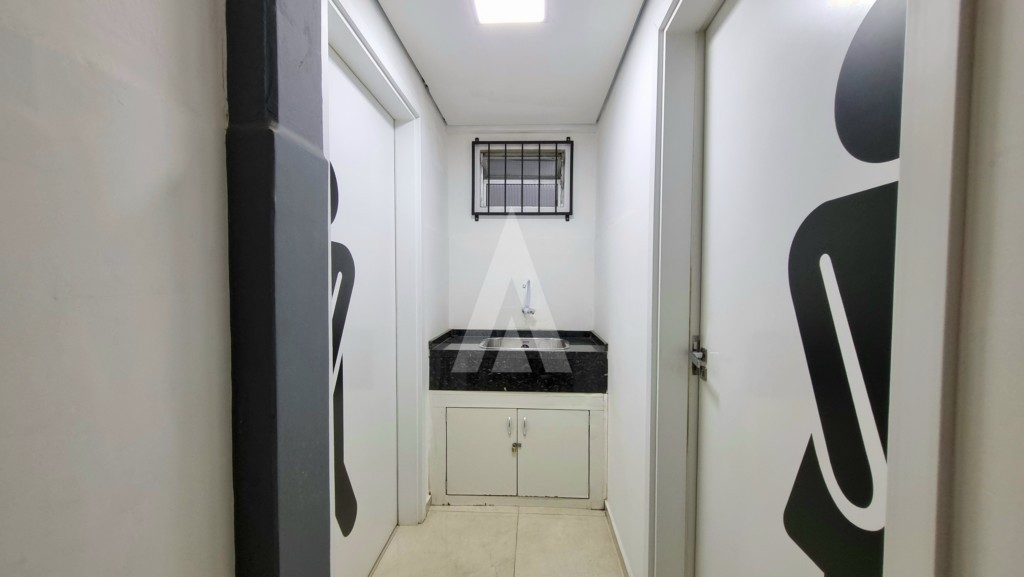 Sala para alugar por R$ 1800.00, 56.00 m2 - SAGUACU - JOINVILLE/SC — foto 6