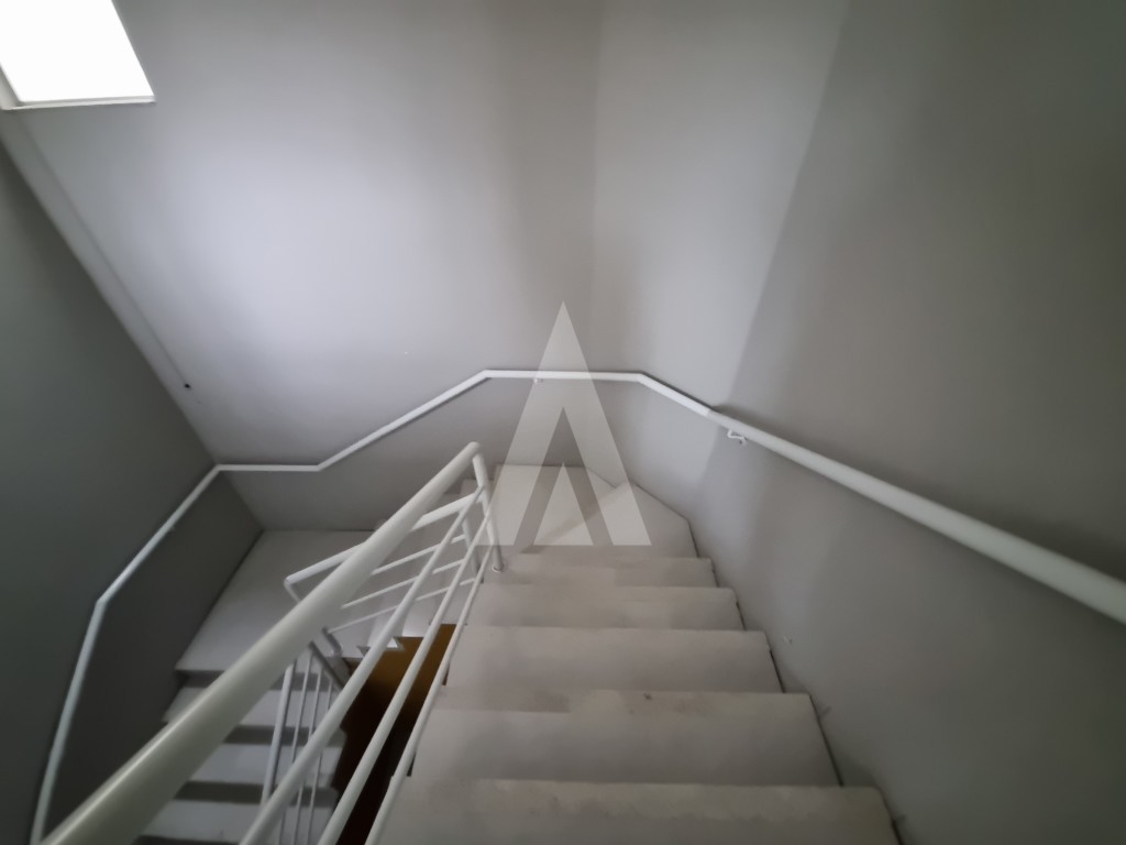 Sala comercial com 4 Sala e 4 Banheiros Sociais no bairro America em Joinville - SC — foto 2