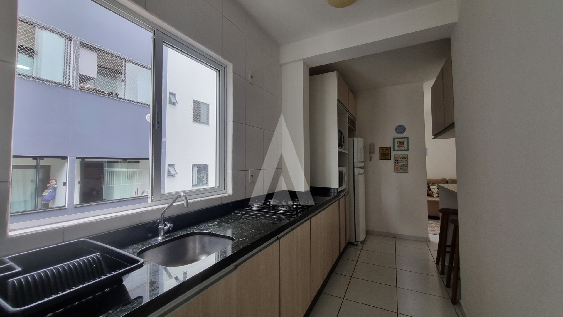 Apartamento no bairro Costa e Silva semimobiliado com 02 quartos e 01 vaga de garagem. — foto 7
