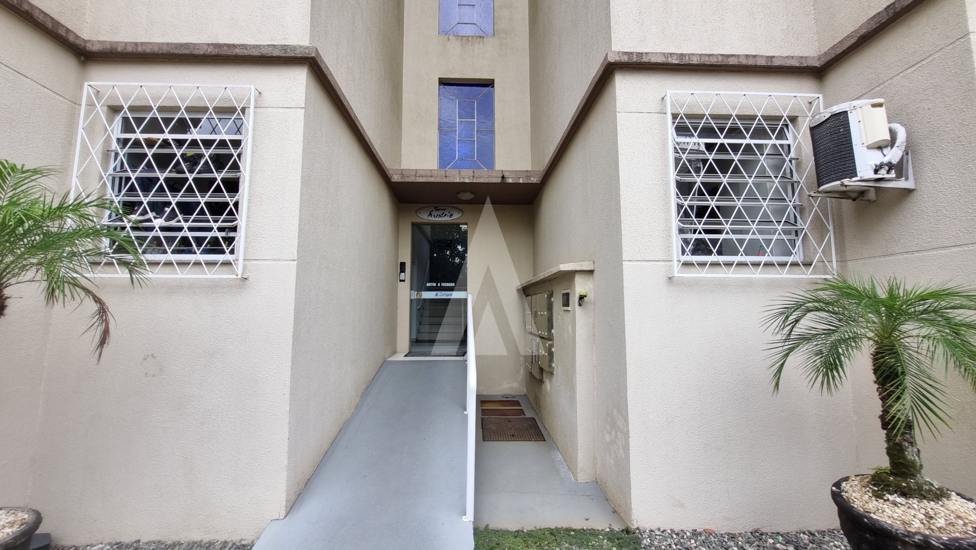 Apartamento no bairro Boa Vista mobiliado com 02 quartos, cozinha e quartos com armários e 01 vaga de garagem. — foto 3