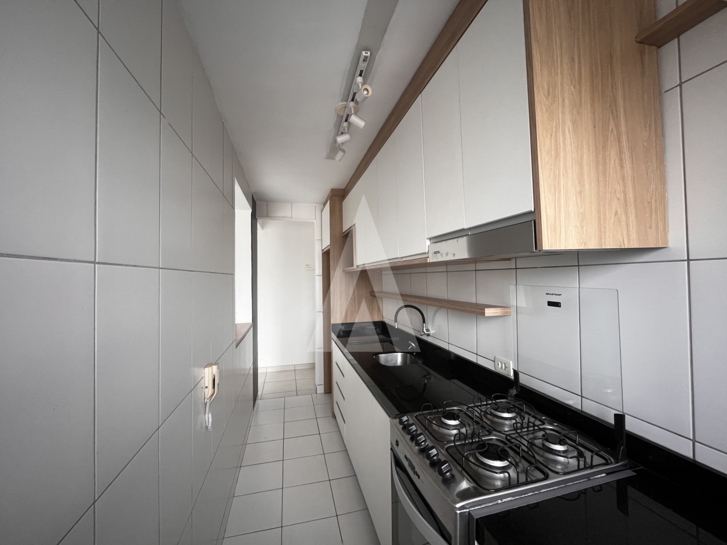 Apartamento com 3 quartos sendo 1 suíte no bairro Glória, Joinville, com 62,38 m. — foto 4