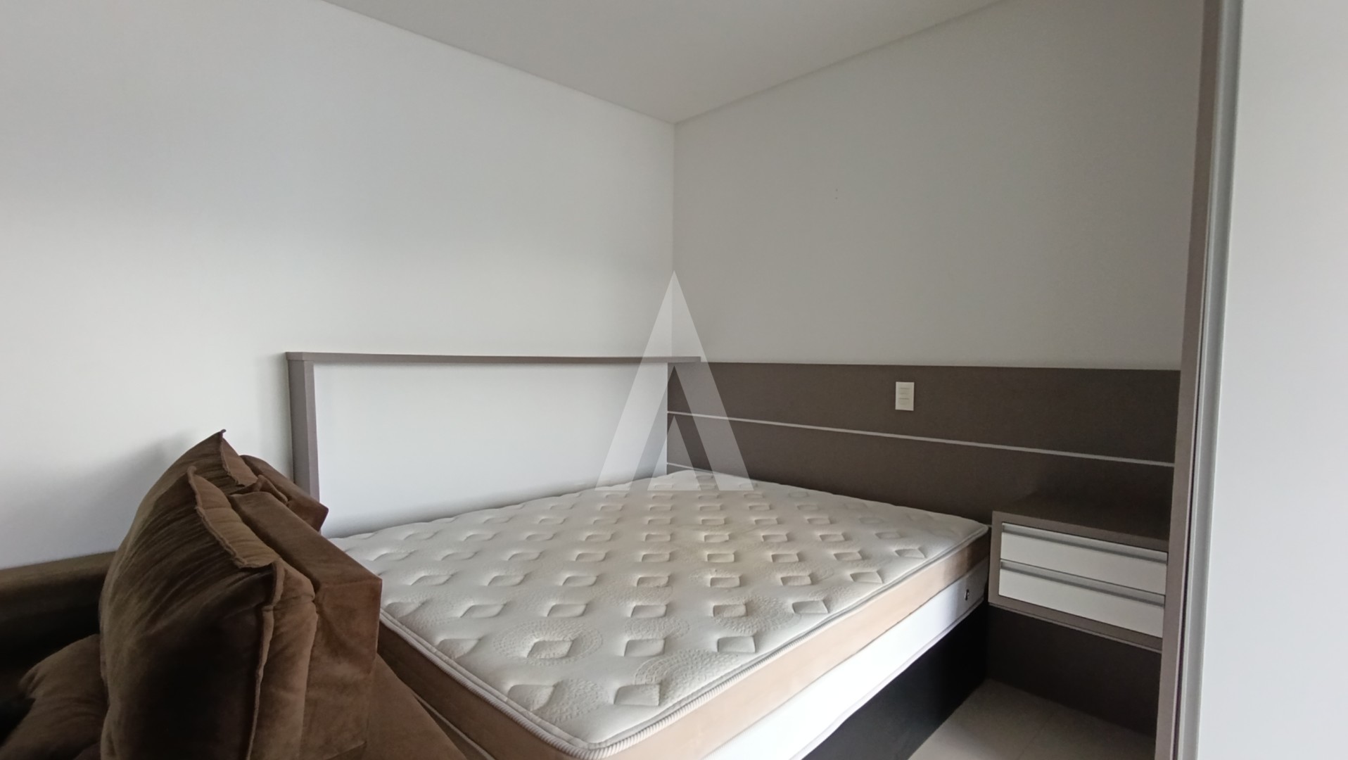 Apartamento estilo loft, localizado no bairro Bucarein, com 1 quarto e 1 vaga de garagem coberta. — foto 5