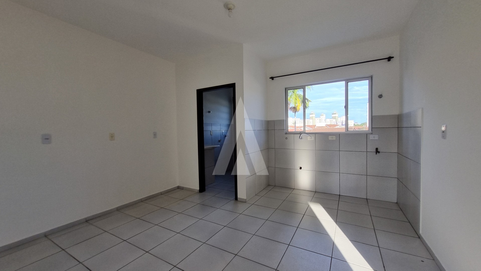 Apartamento com 2 quartos no bairro Santo Antônio com sacada e vaga de garagem — foto 2