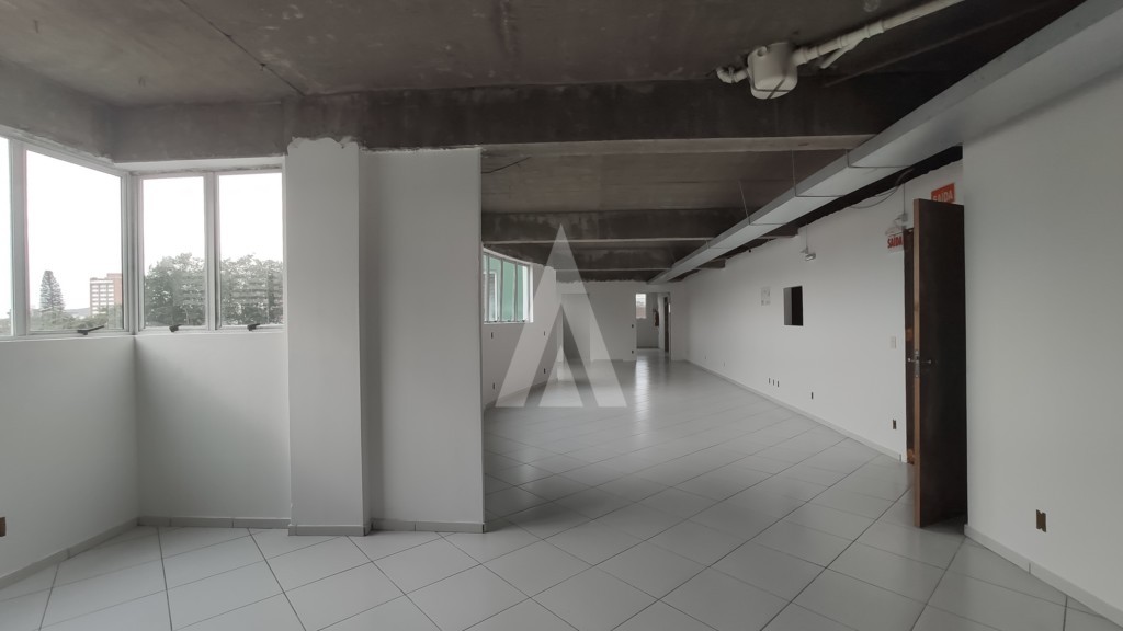 Sala comercial composto de 12 Salas e 07 BWCs no bairro Bucarein em Joinville - SC — foto 5