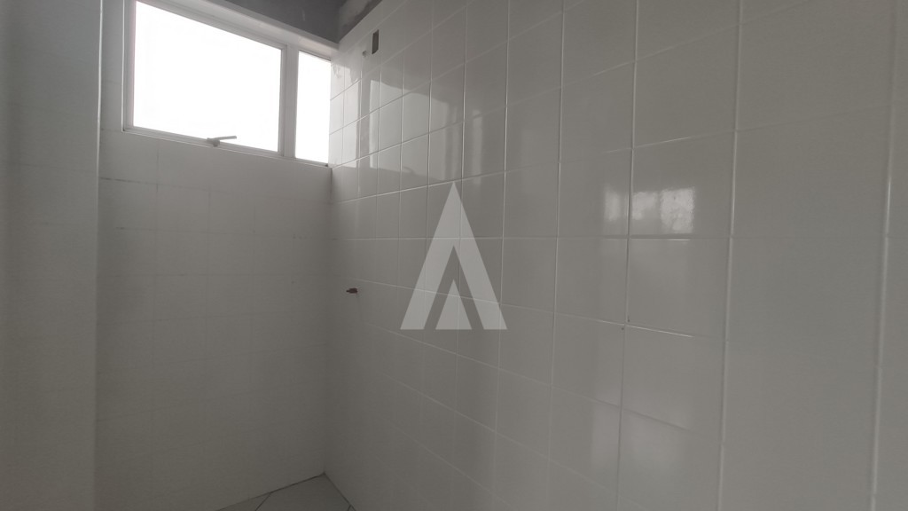 Sala comercial composto de 12 Salas e 07 BWCs no bairro Bucarein em Joinville - SC — foto 7