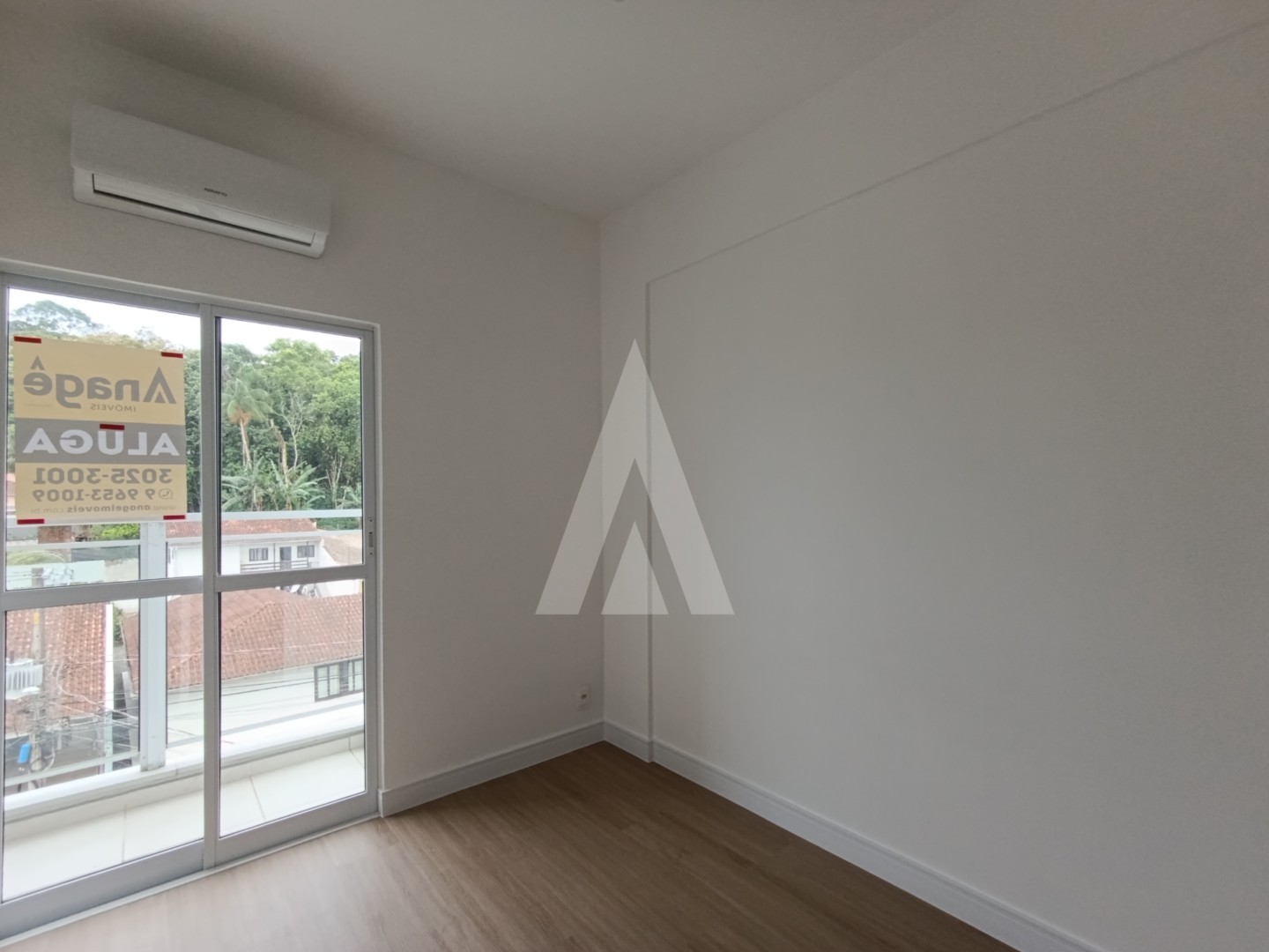 Apartamento com 02 quartos, sendo um com sacada no bairro Costa e Silva. — foto 7