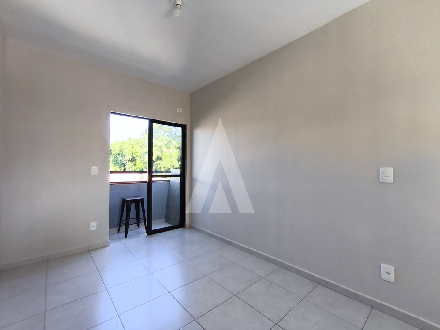 APARTAMENTO NO FLORESTA COM 02 QUARTOS — foto 4