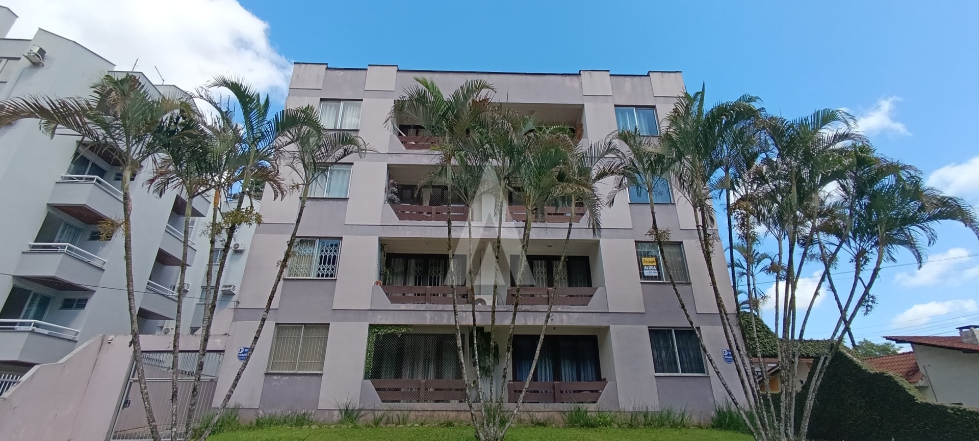 Apartamento com 2 quartos e cozinha planejada no bairro Anita Garibaldi - foto 1