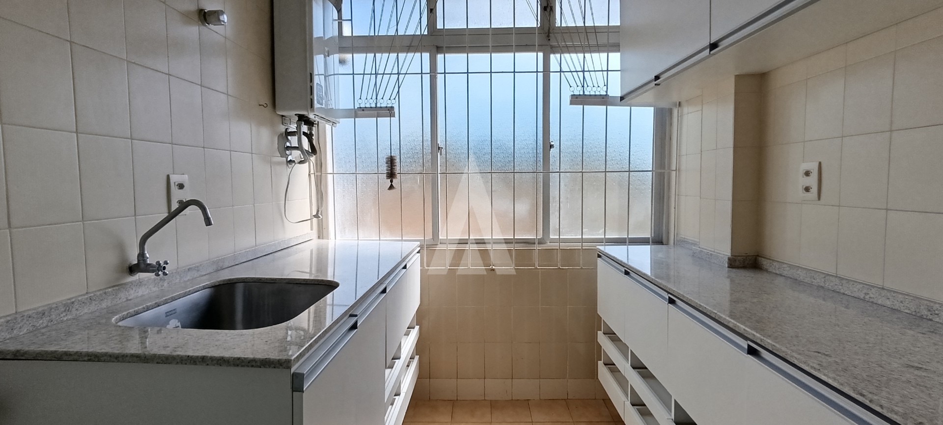 Apartamento com 2 quartos e cozinha planejada no bairro Anita Garibaldi — foto 4