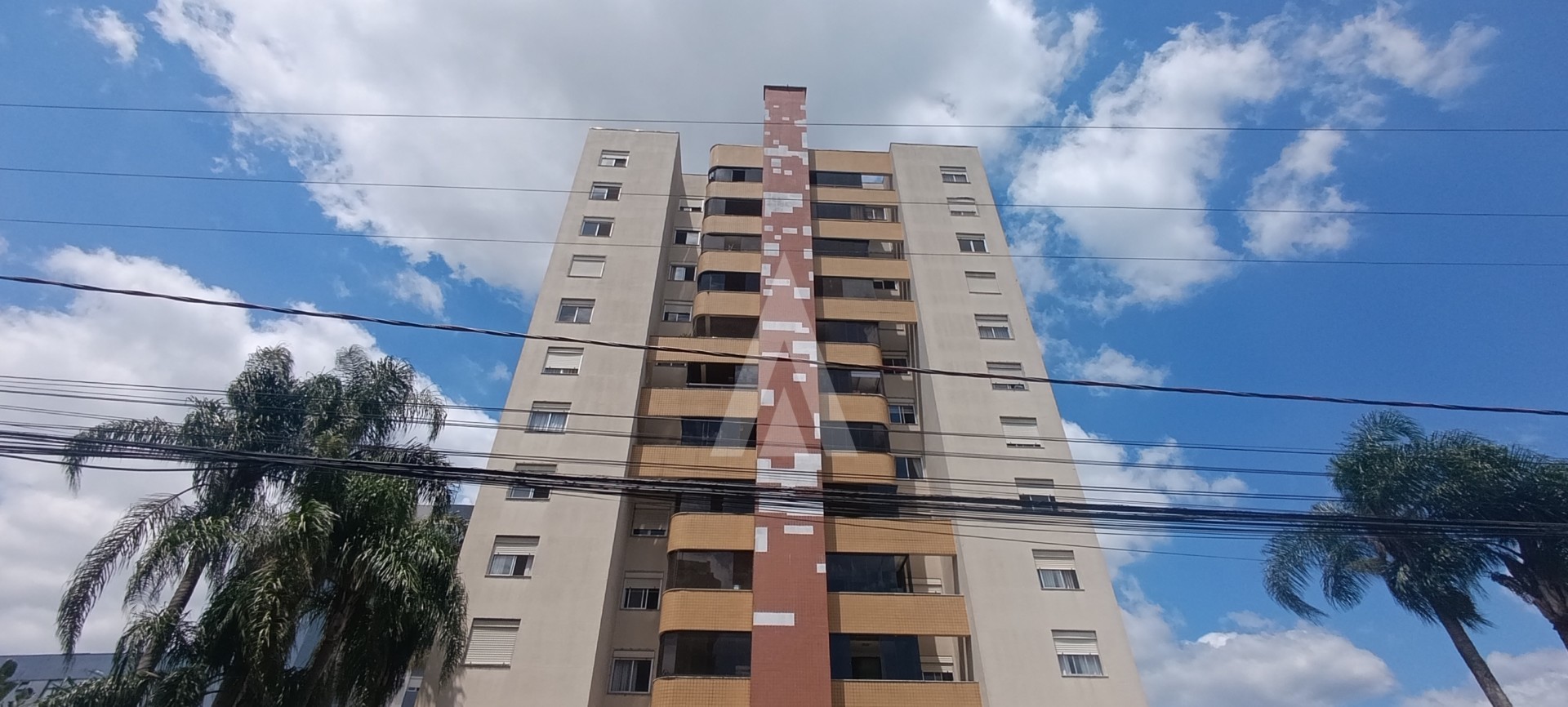 Apartamento com 3 quartos sendo 1 suíte, no Anita Garibaldi. - foto 1