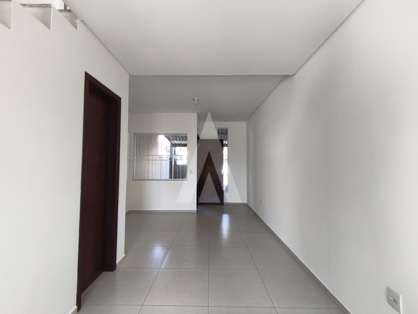Geminado com 2 quartos e 1 vaga de garagem coberta no bairro Costa e Silva. — foto 6