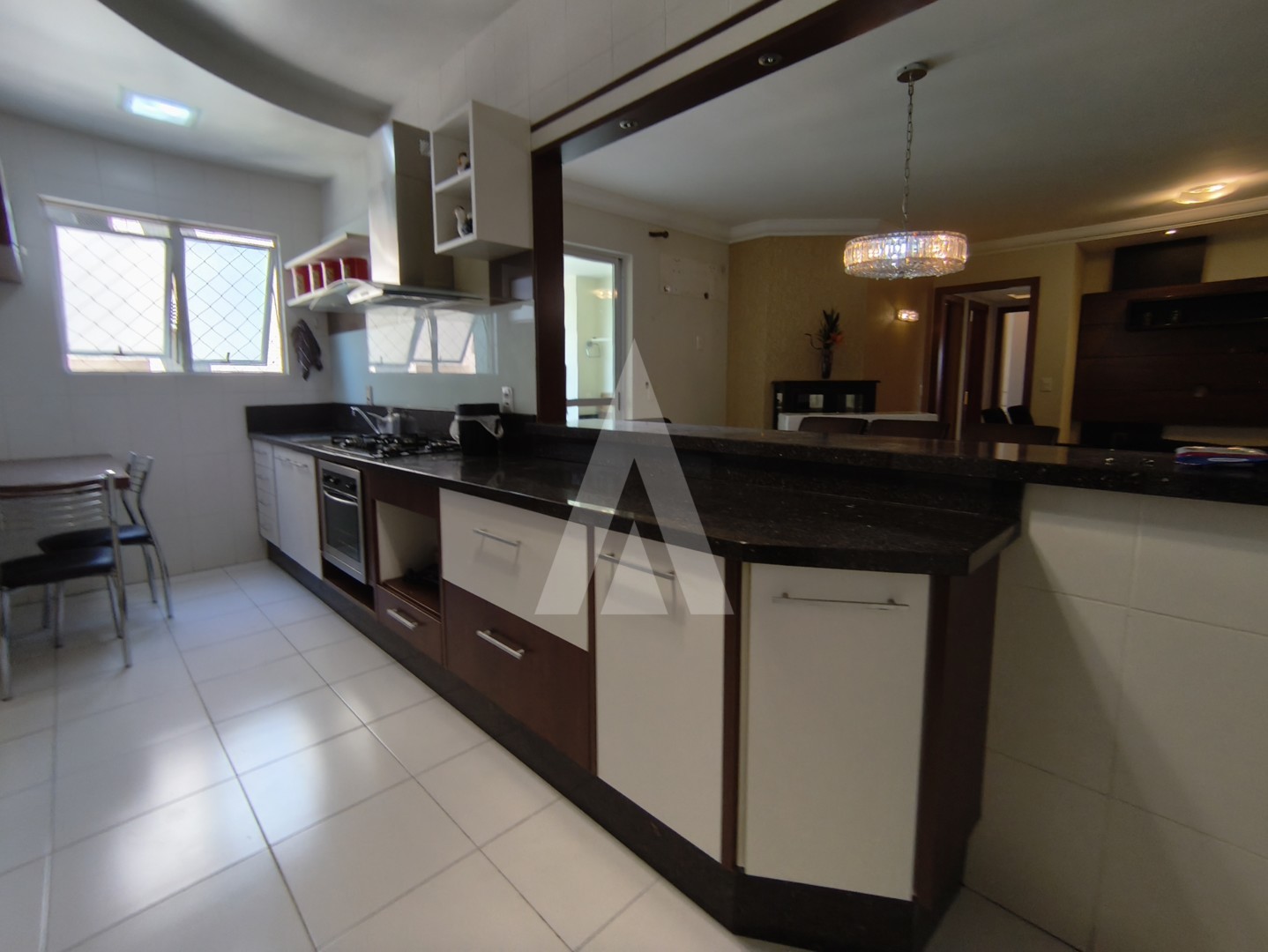 APARTAMENTO MOBILIADO COM AR CONDICIONADO NO BUCAREIN COM 03 QUARTOS SENDO 01 SUÍTE — foto 3