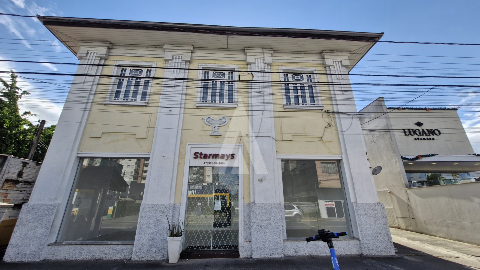 Loja com área de 224,25m, contendo 4 salas , em avenida movimentada no Bairro Anita Garibaldi. — foto 2