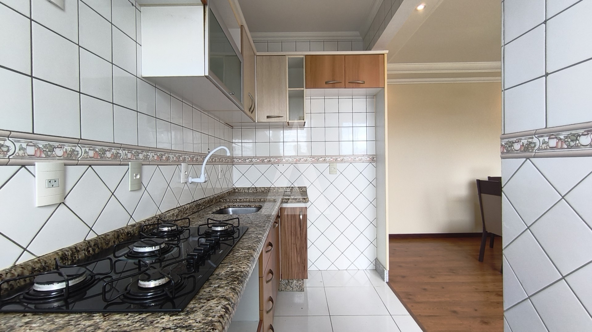 Apartamento com 2 quartos e 1 vaga de garagem no Bairro Costa e Silva. — foto 5