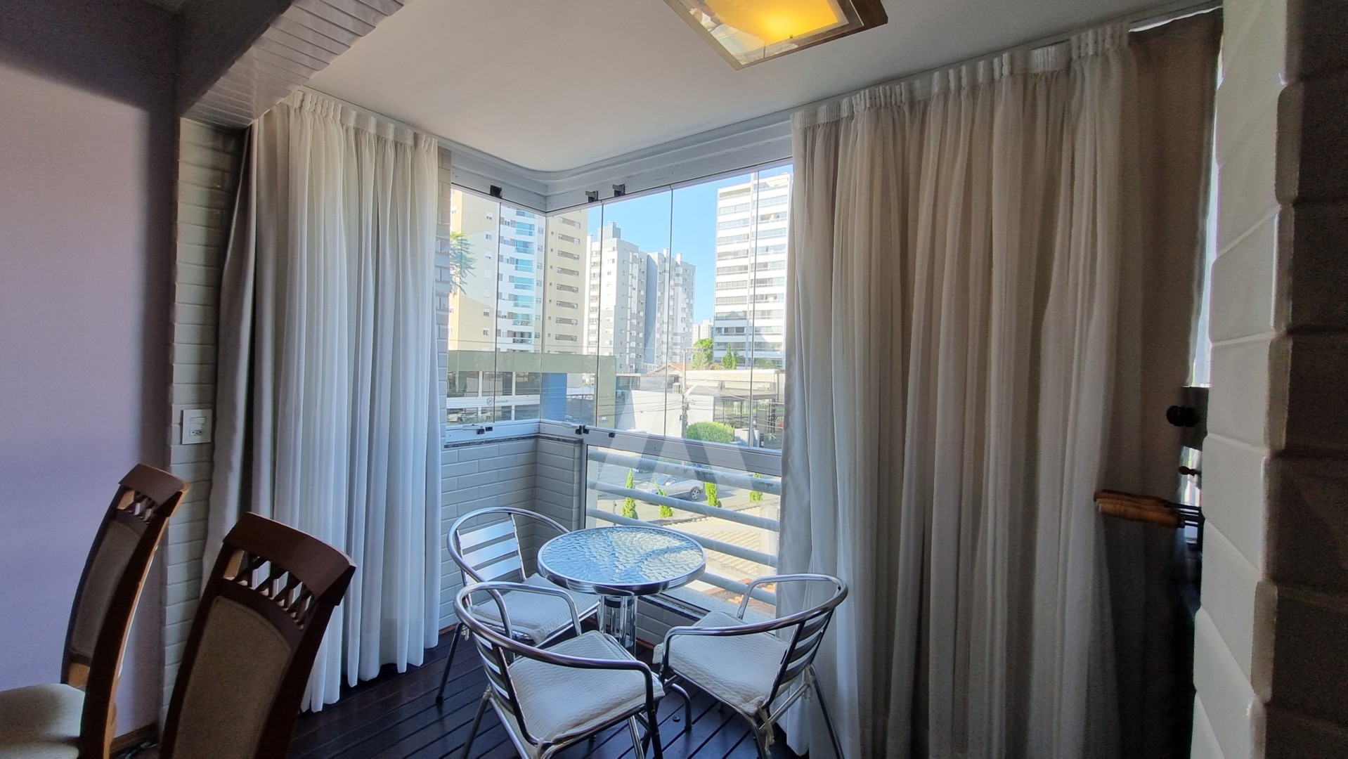 Apartamento mobíliado no Atiradores, com 02 quartos — foto 6