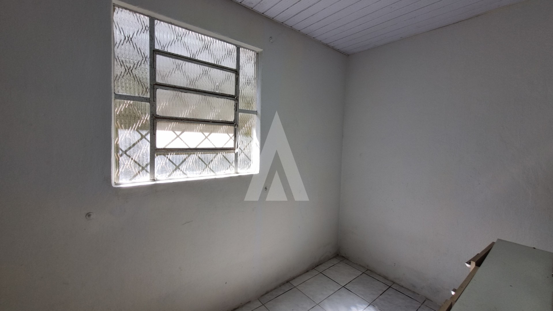 Casa localizada no bairro João Costa, com 2 quartos e 1 vaga de garagem coberta. — foto 5