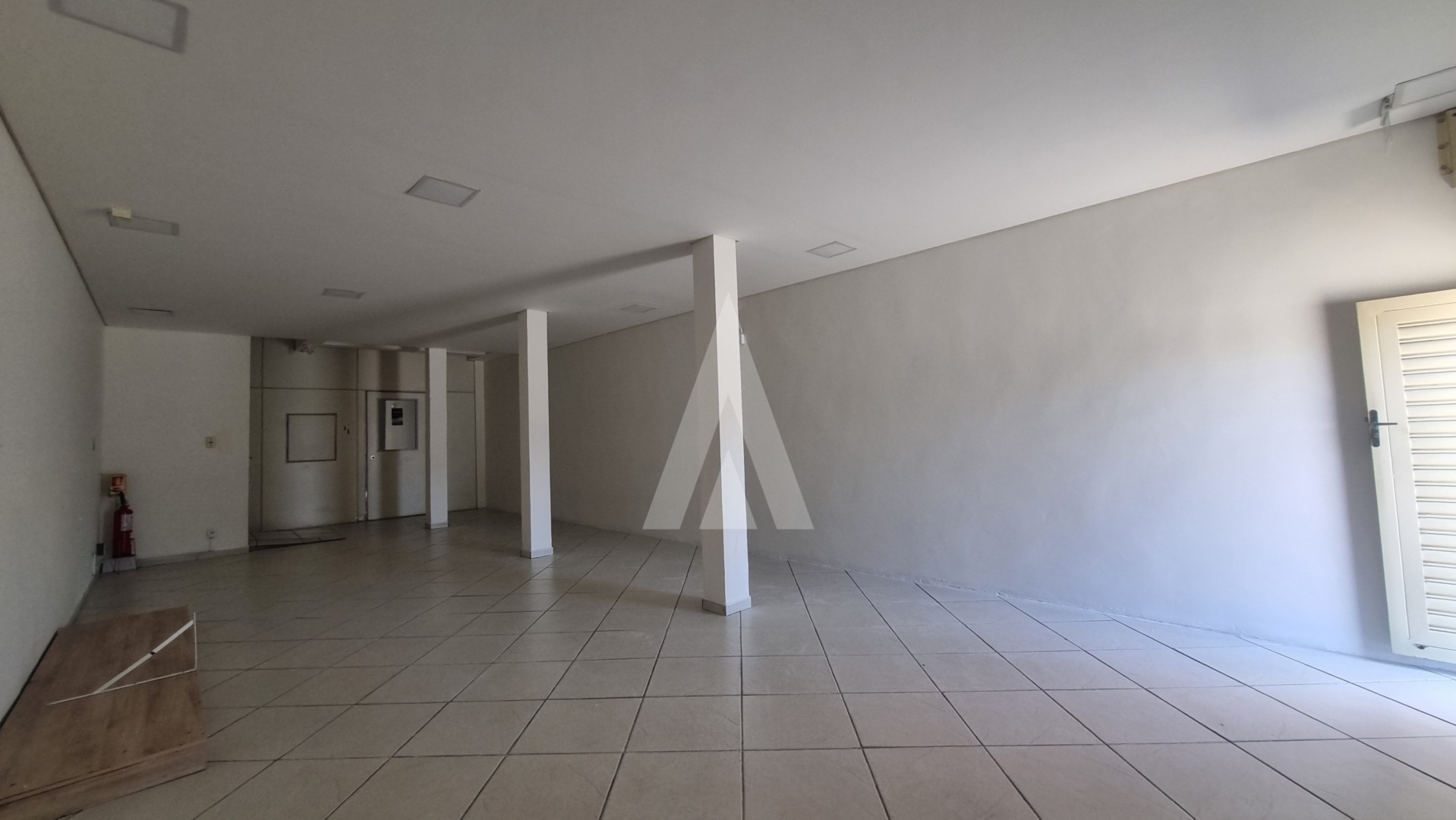 Sala comercial no Bairro Iririú. — foto 6