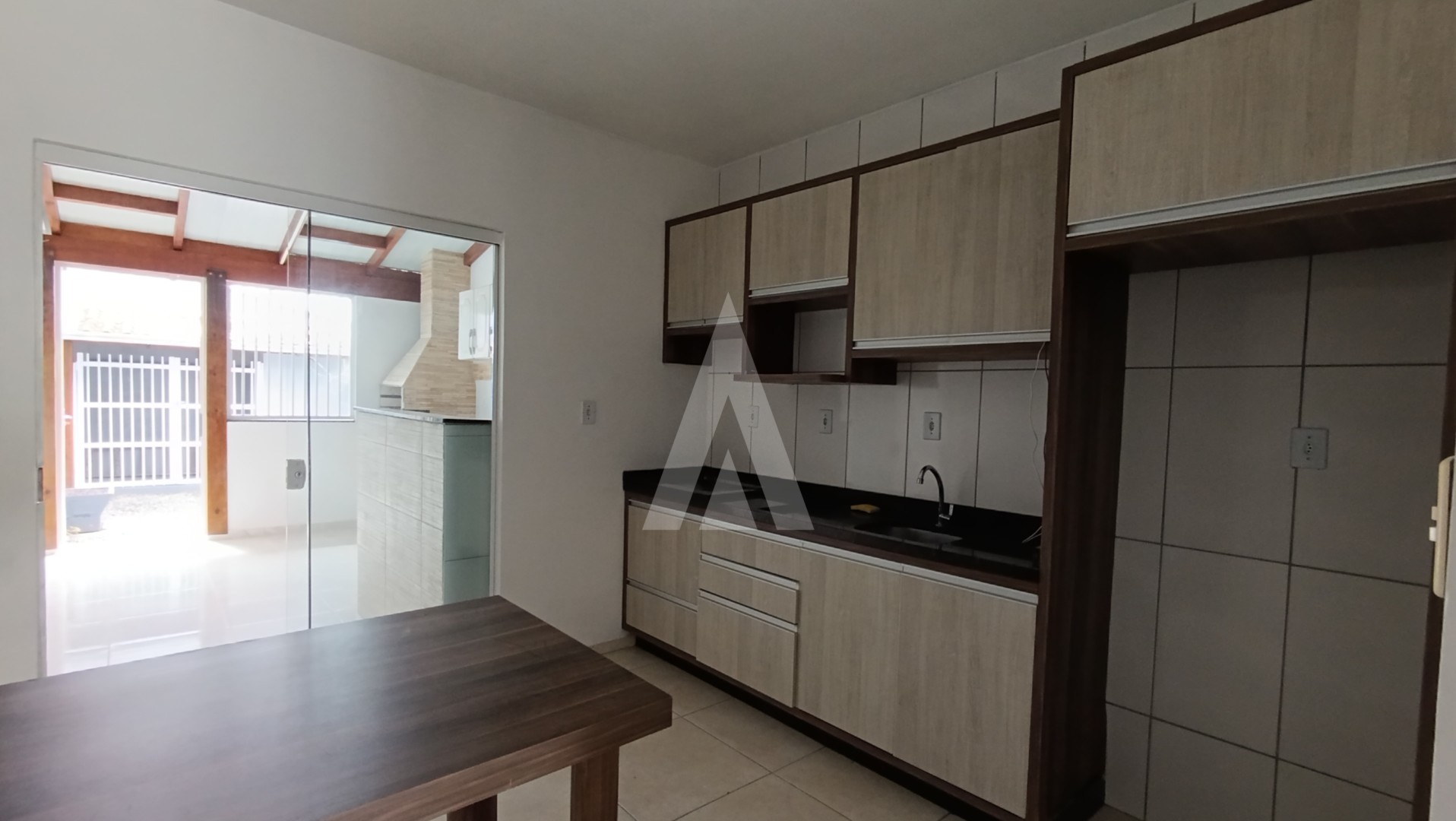 Casa Residencial no Aventureiro com 2 quartos, cozinha com armários planejados, sacada e churrasqueira. — foto 6