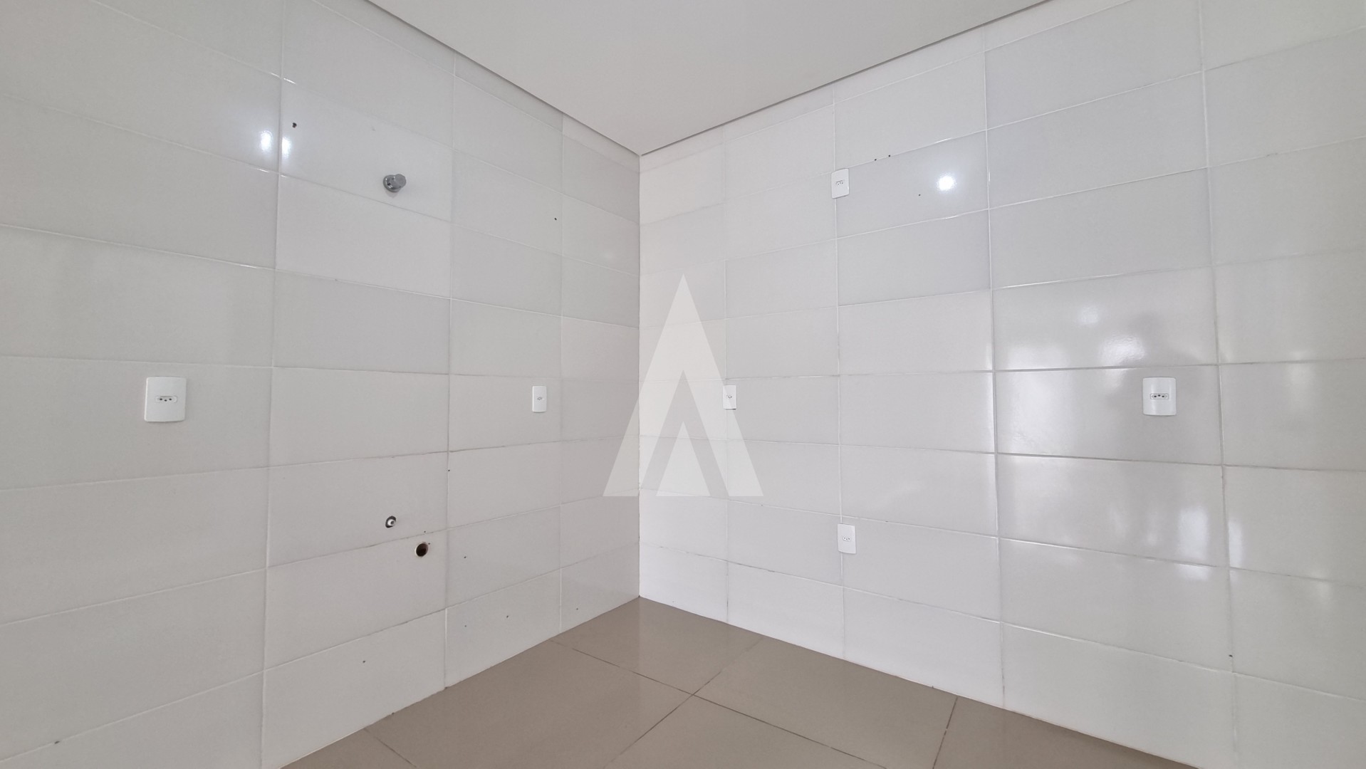 Geminado no bairro Itaum com 2 quartos e uma vaga de garagem. — foto 7