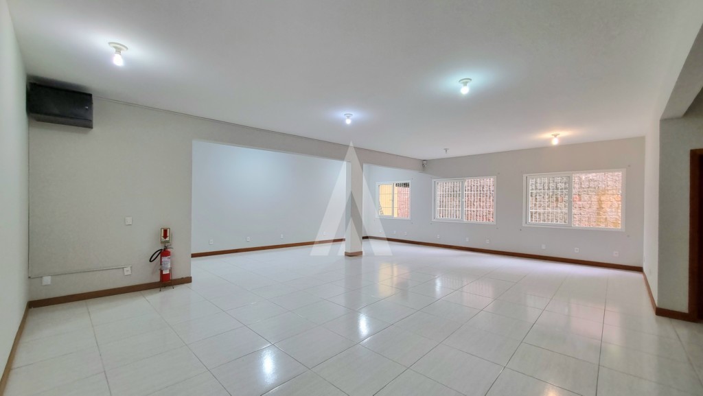 Loja no início do Boa Vista próximo ao centro com 3 salas, copa com armário e 2 lavabos e com 02 vagas descobertas em frente a — foto 6