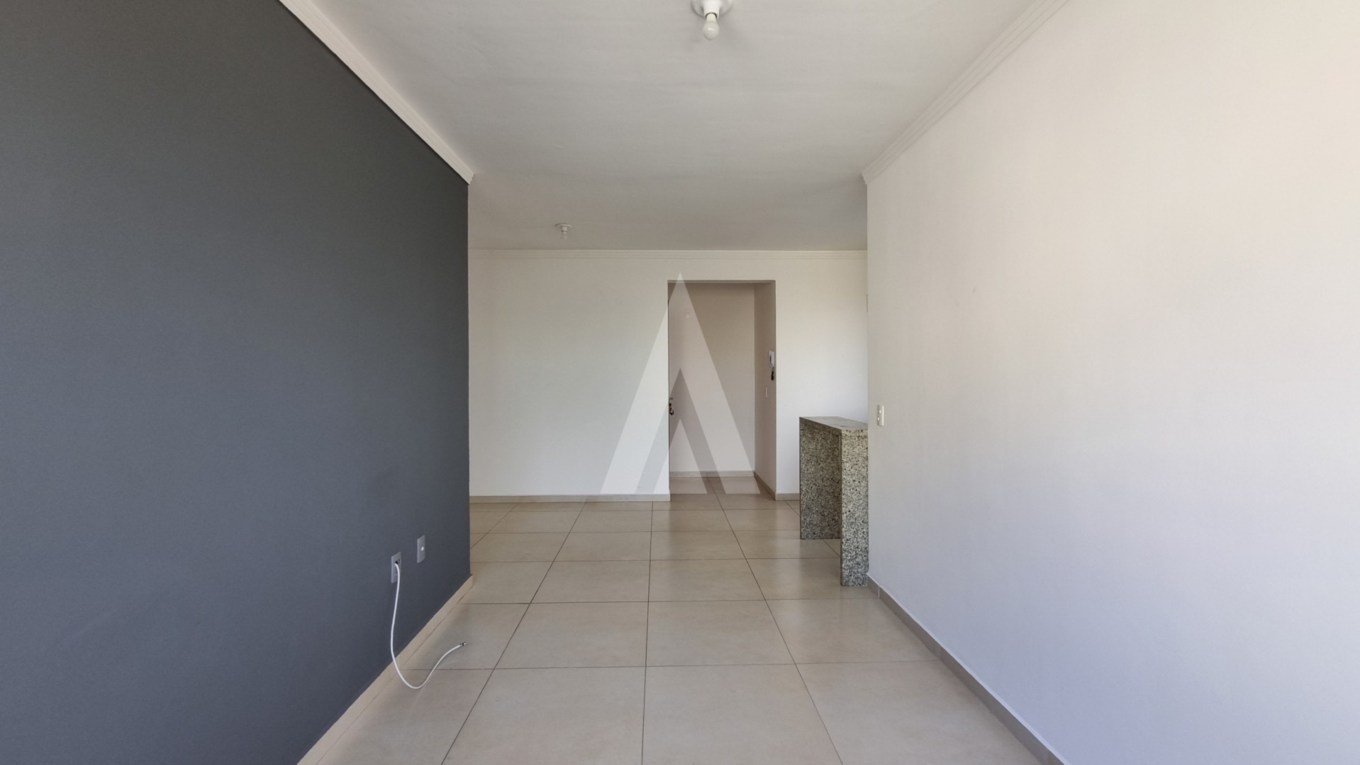 Apartamento no bairro Costa e Silva com 02 quartos, sendo 01 suíte, cozinha com armários e 01 vaga de garagem. — foto 5