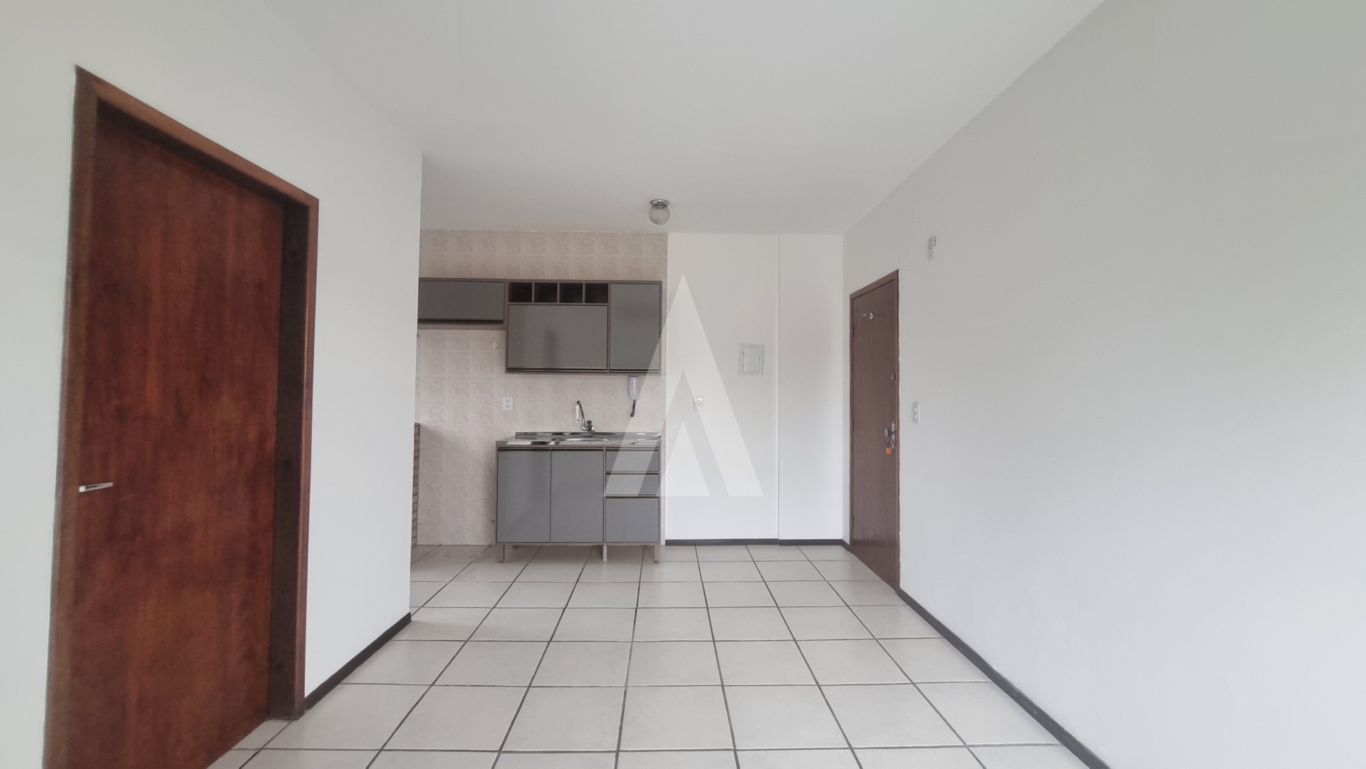 Apartamento com 1 suíte no bairro Bom Retiro — foto 6