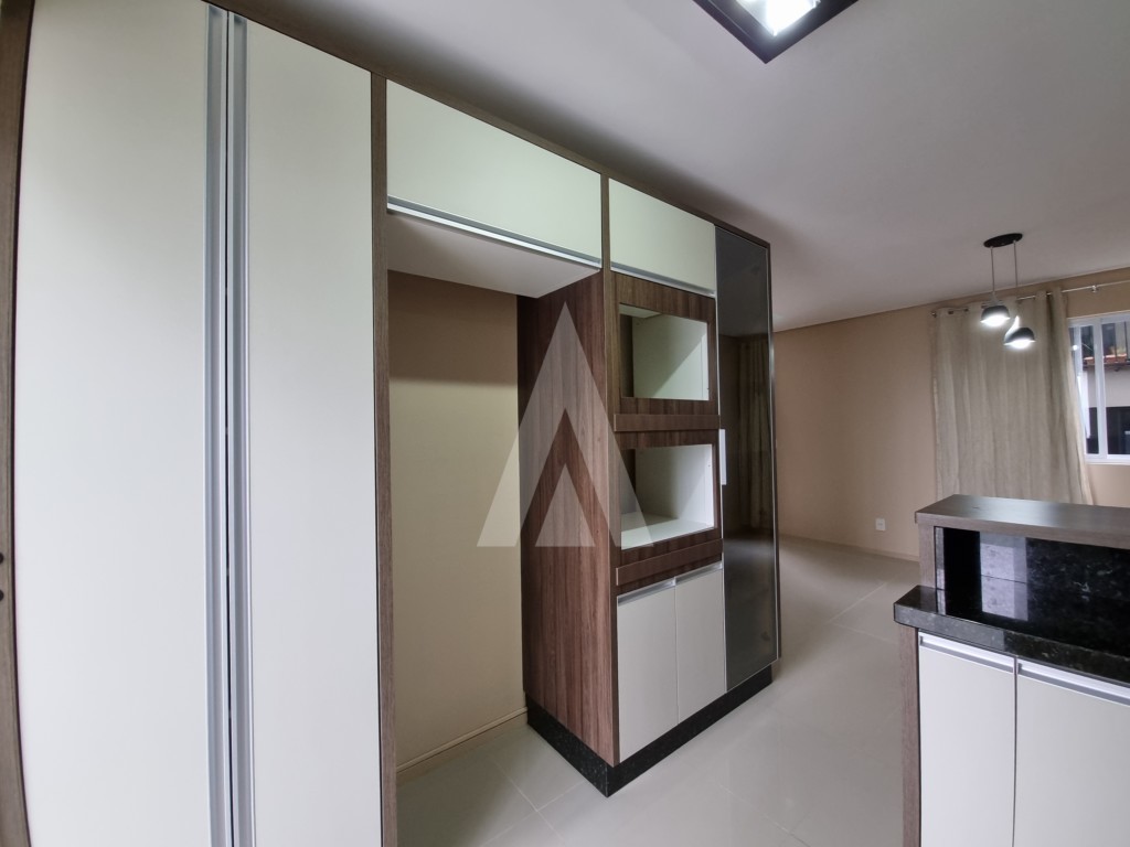 Apartamento com 3 quartos sendo 1 suite no bairro Bom Retiro. — foto 6