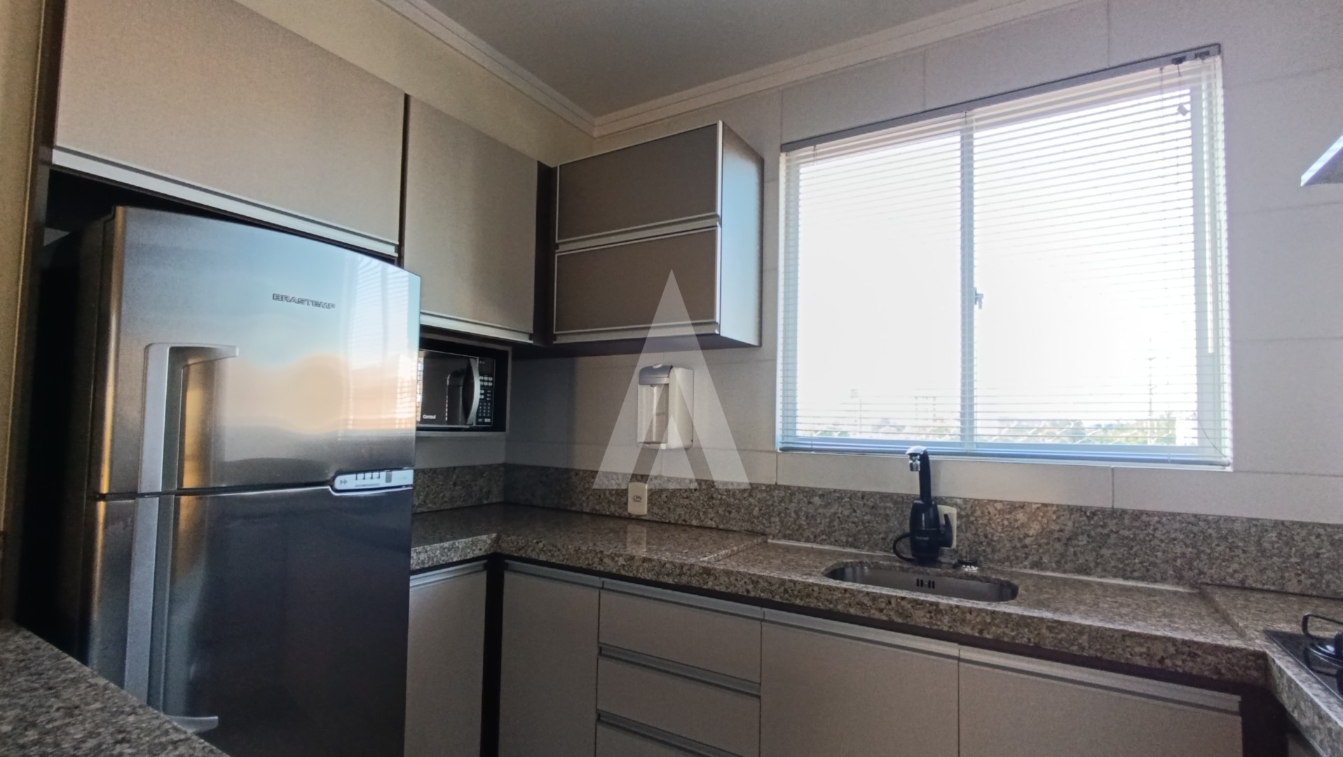 Apartamento mobiliado localizado no bairro Costa e Silva, composto por dois quartos, sendo 01 suíte. — foto 6