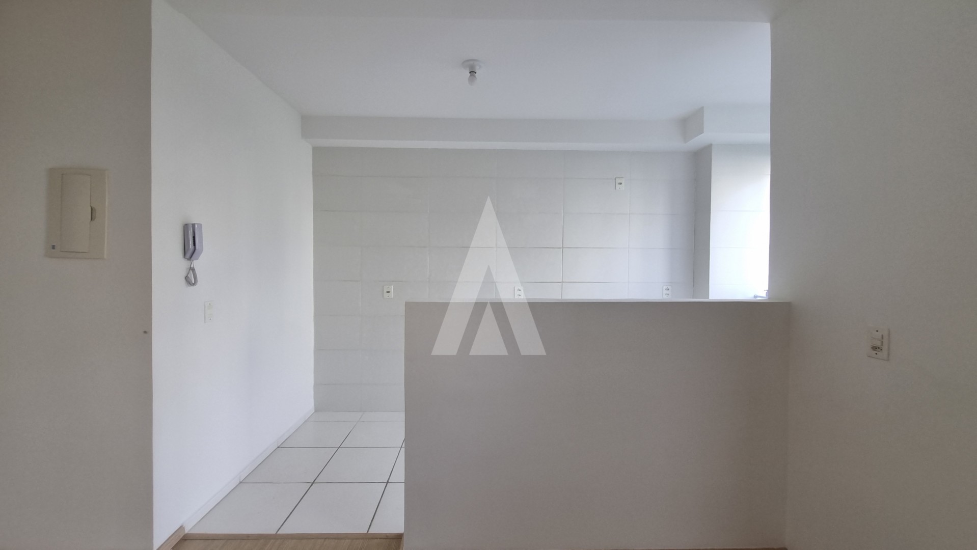 Apartamento com 02 quartos no bairro costa e Silva. — foto 4