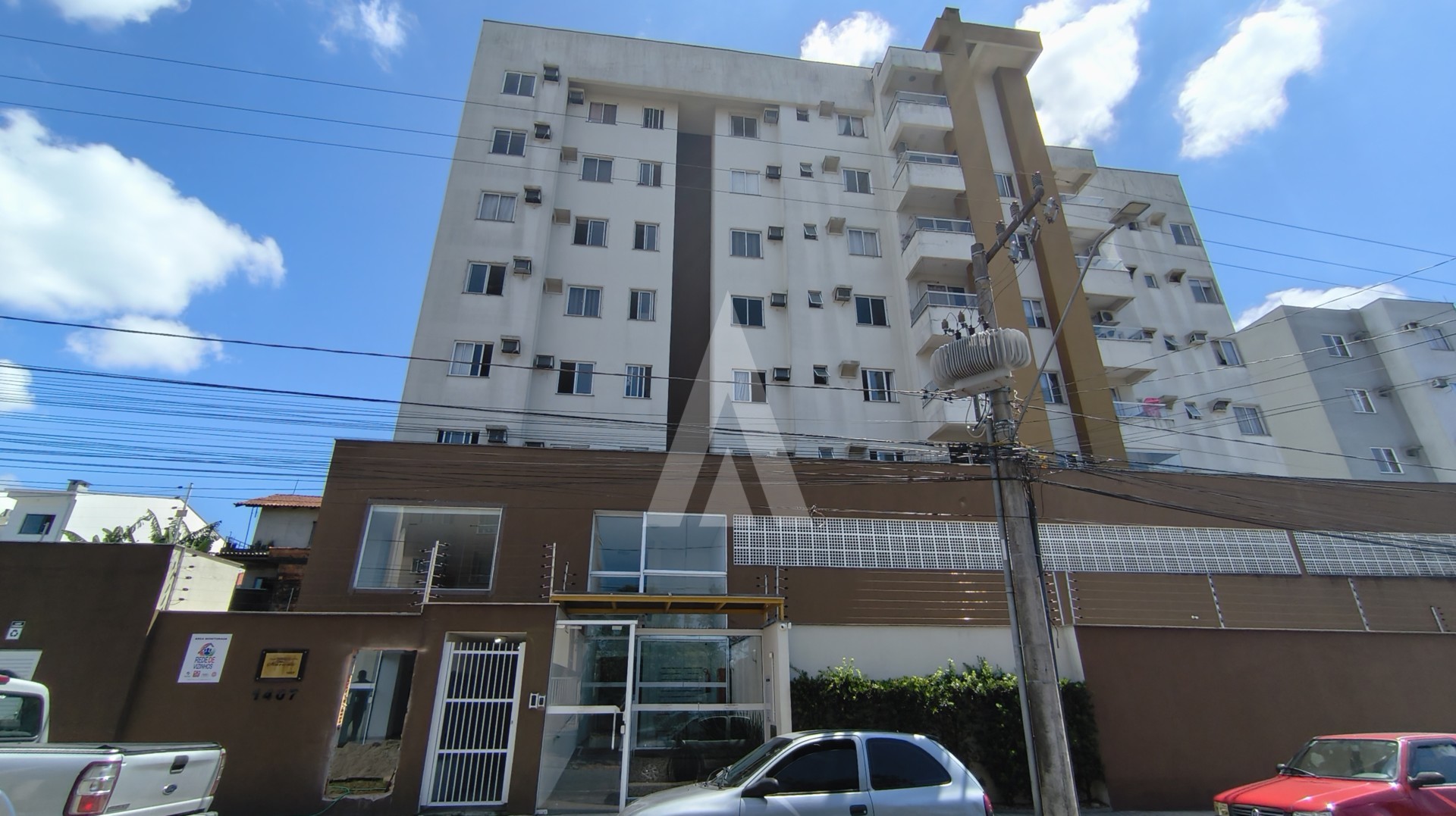 Apartamento com 2 quarto com armários, no bairro Jardim Iririú. — foto 2