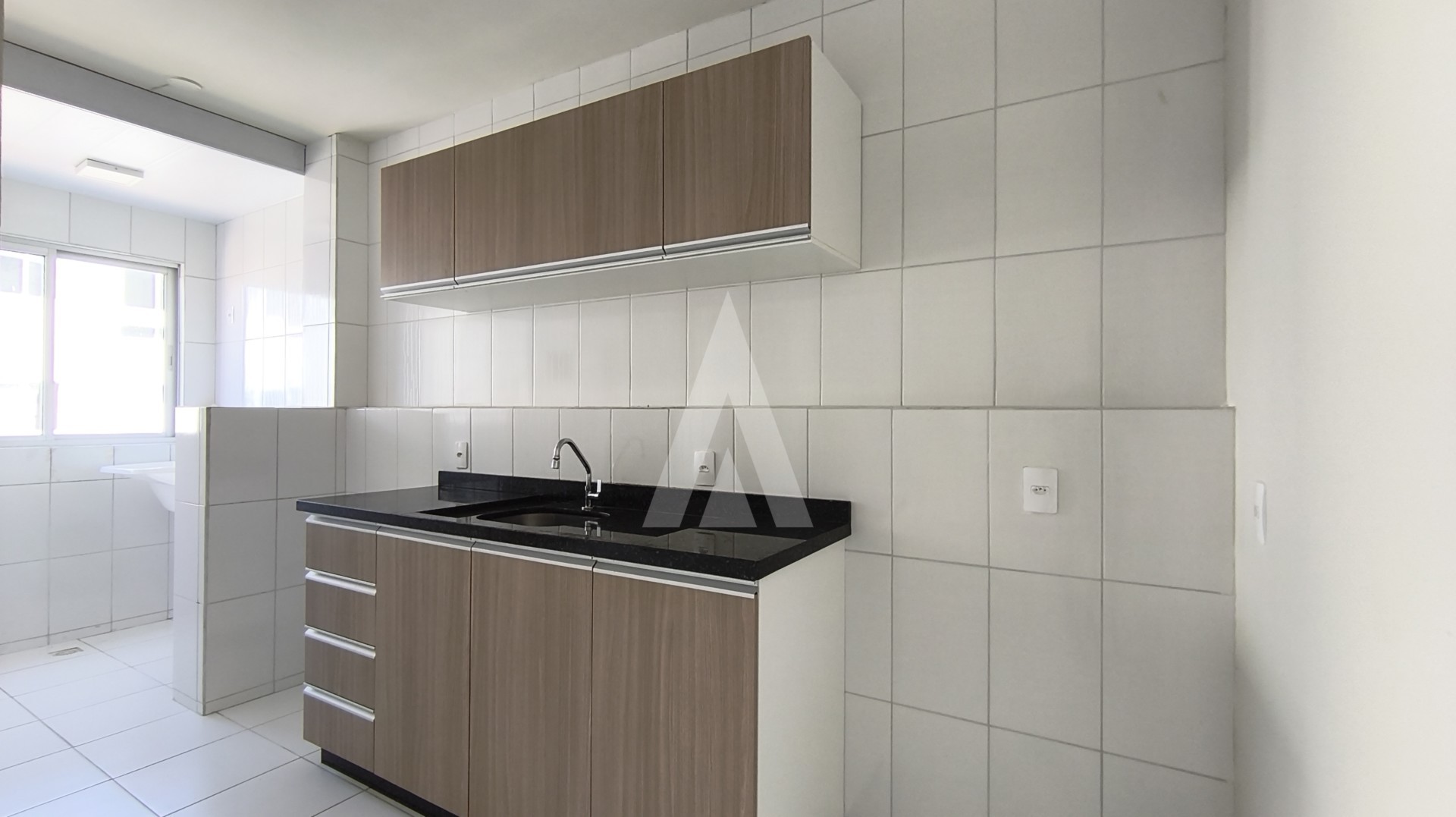 Apartamento com 2 quartos, no bairro Vila Nova. — foto 4
